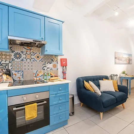 Ferry * バレッタ